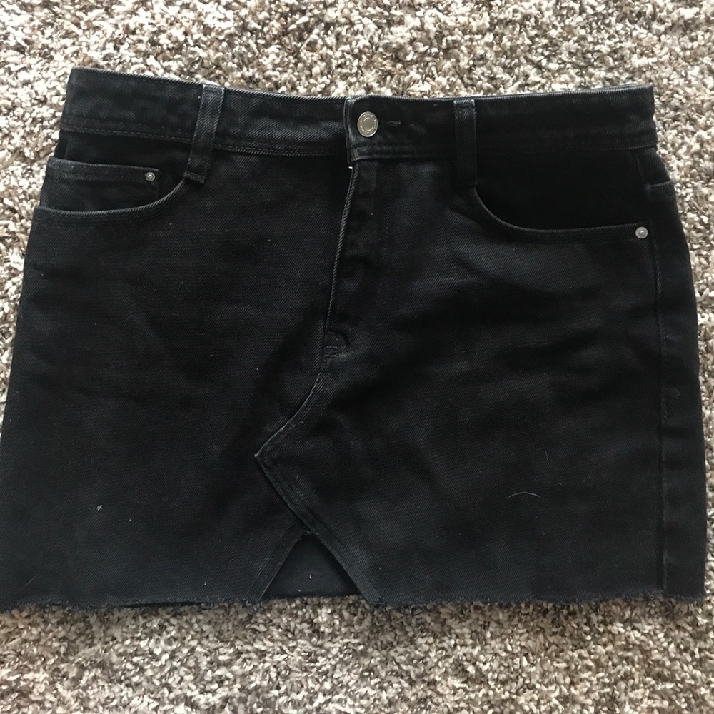 Trafaluc by Zara denim skirt